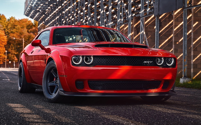 retro styled, motor vehicle, transportation, no people, hd, headlight, city, dodge, land vehicle, stationary, mode of transportation, 2K, srt, road, built structure