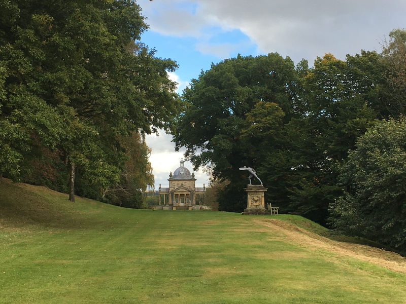 growth, temple of the four wind, building exterior, green color, field, statue, day, discus thrower, beauty in nature, nature, tranquil scene, 4K, grass