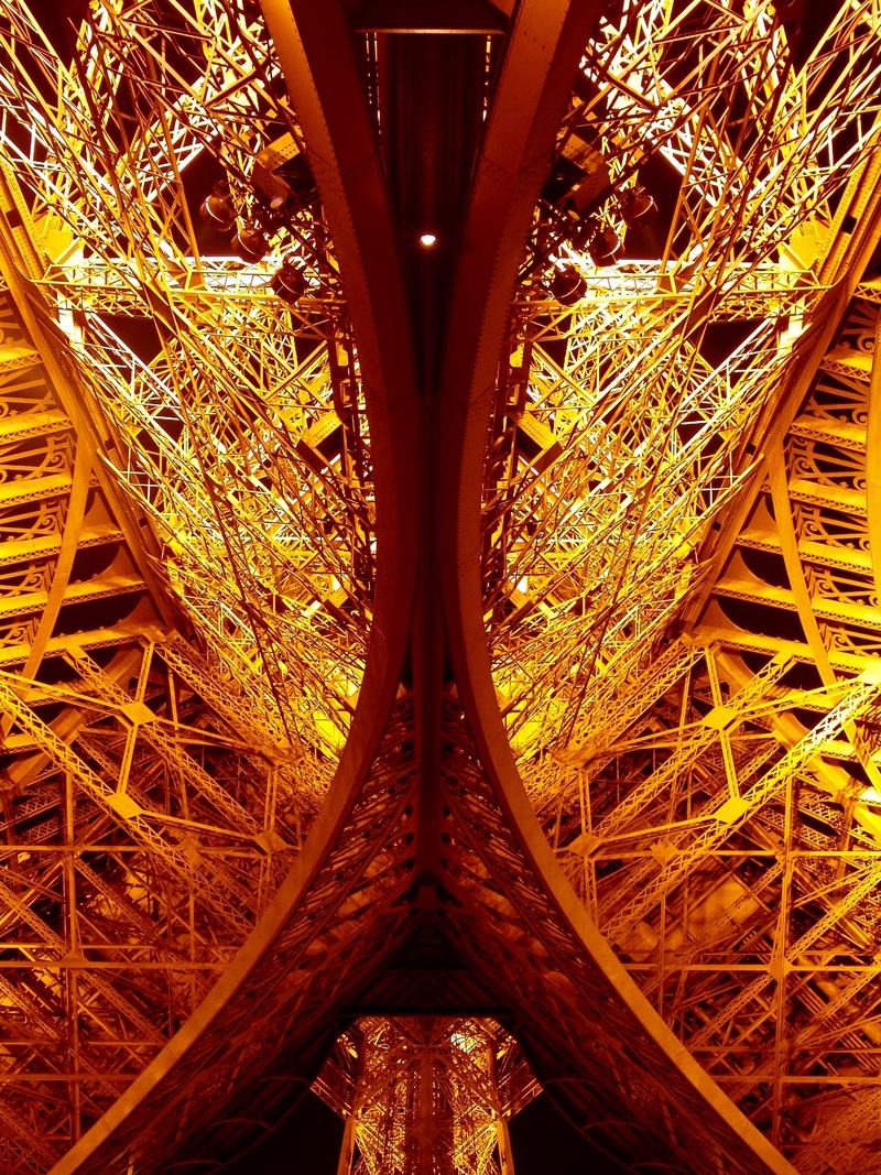 light, nature, 2K, street lighting, no people, lighting equipment, paris, lamp, architecture, close-up, directly below, connection, outdoors, evening