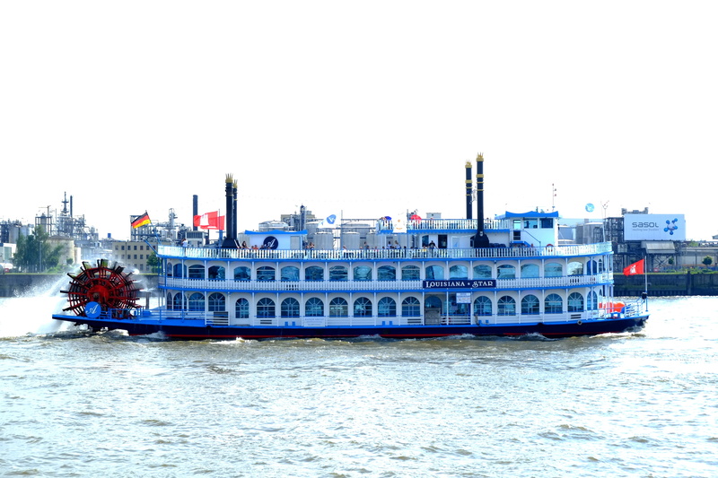 hamburg, paddle steamers, germany, beautiful steam ship, ferry, waterfront, outdoors, river, day, port, clear sky, sky, transportation, city, craft, boot