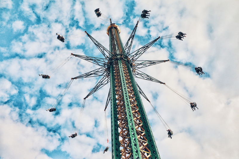 amusement, tower, amusement park ride, crowd, entertainment, broadcasting, communications Tower, sky, enjoyment, adrenaline, incidental people, technology