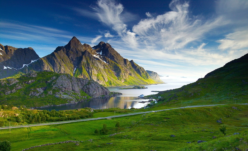 mountain range, mountain, Nordic, formation, scenics - nature, day, brown, environment, plant, tranquil scene, tranquility, green color, lake, idyllic