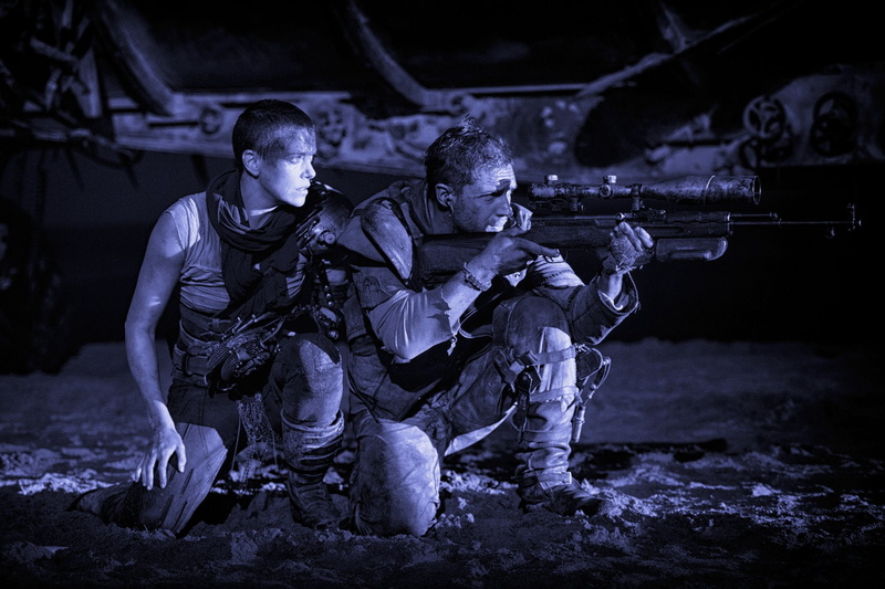 protection, architecture, government, aggression, 1080P, Charlize Theron, Movie, people, holding, Max Rockatansky, uniform, fighting, indoors, adult, ruined
