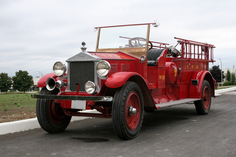 fire, mature adult, outdoors, usa, vehicle, one person, mode of transportation, fireman, tire, firetruck, old, 2K, fire truck, vintage car, historic, stationary