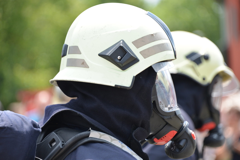 breathing apparatus, protection, portrait, rescue, close-up, Fighter, helmet, work helmet, Fire, incidental people, uniform, Fire Fighter, 5K, fire, crash helmet