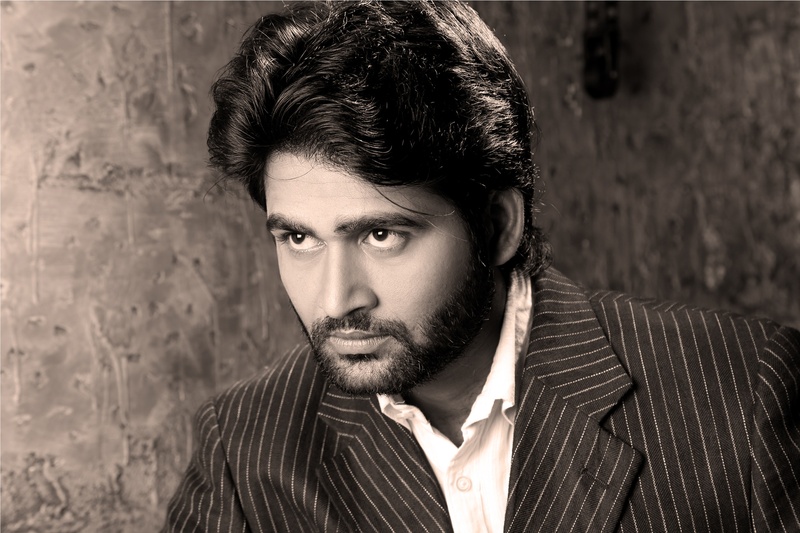 people, young men, front view, men, headshot, lifestyles, business, anger, angry, caucasian Ethnicity, indian, beautiful people, businessman, expression