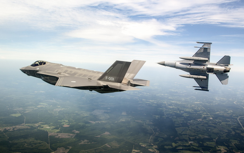 Lockheed Martin F-35 Lightning II, General Dynamics F-16 Fighting Falcon, military aircraft, aircraft, 4K, US Air Force