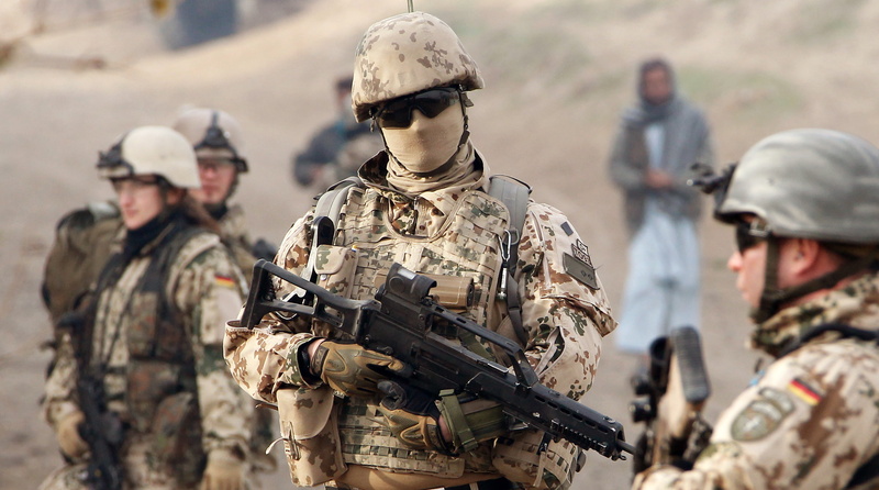 infantry, work helmet, military uniform, 2K, soldiers, suit, uS Military, brown, group of people, weapon, military, the Bundeswehr, war, patriotism, camouflage