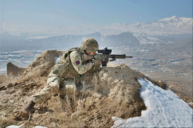 mountain, day, nature, rifle, armed forces, men, British Army, fighting, 1080P, outdoors, weapon, aiming, government, snow, security, adult, one person