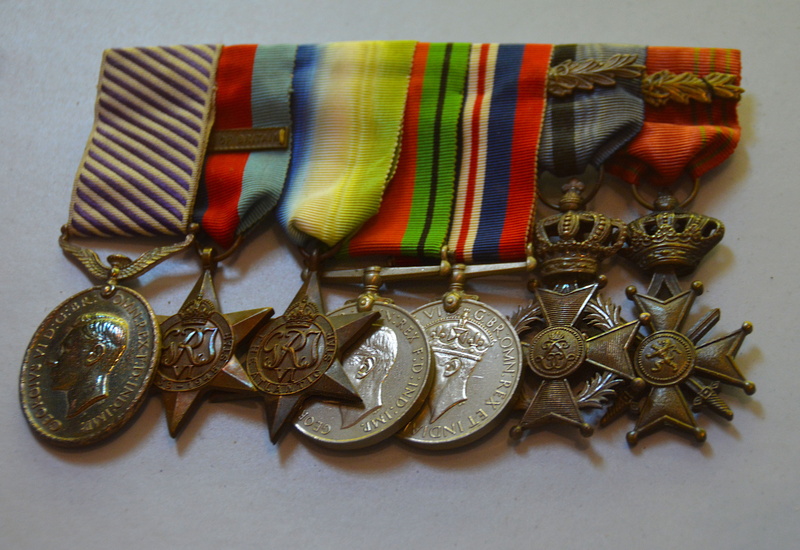 table, star, raf, craft, war, battle, military, multi colored, variation, world war 2, remember, hero, close-up, forces, textile, great war, antique, metal