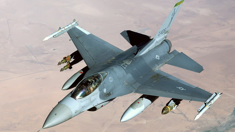 pilot, single object, stealth, mode of transportation, fighter plane, aerospace industry, day, airplane, aircraft, military, transportation, explosive