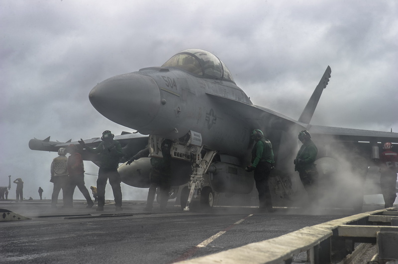 McDonnell Douglas FA-18 Hornet, aircraft carrier, military aircraft, Boeing EA-18G Growler, USN VAQ-140 504 Patriots, 2K