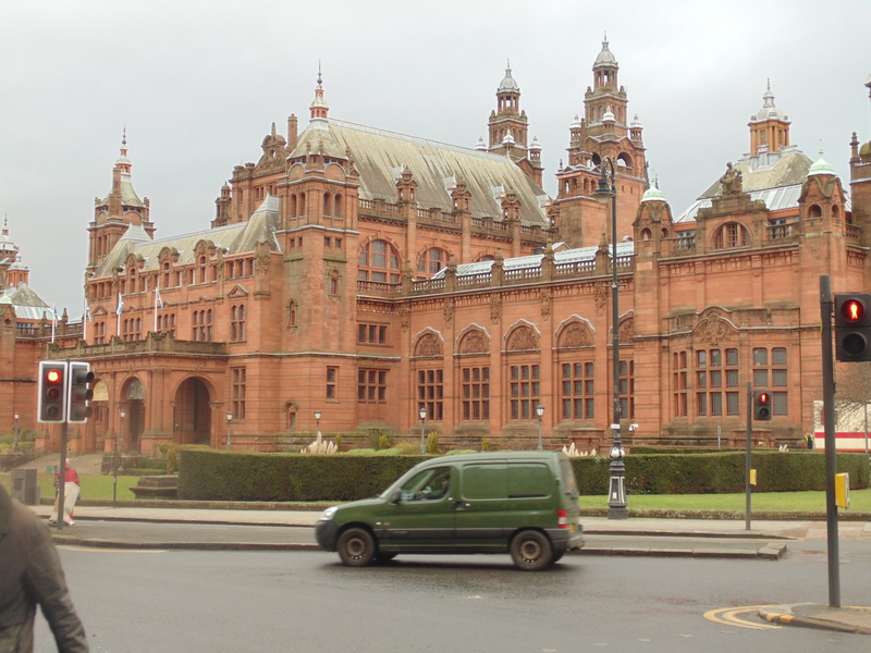 day, united, incidental people, landmark, mode of transportation, travel destinations, transportation, 5K, scotland, culture, the past, nature, car, exterior