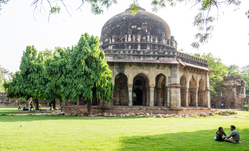 tourism, incidental people, travel destinations, 4K, architecture, green color, plant, group of people, new delhi, nature, ancient, building exterior