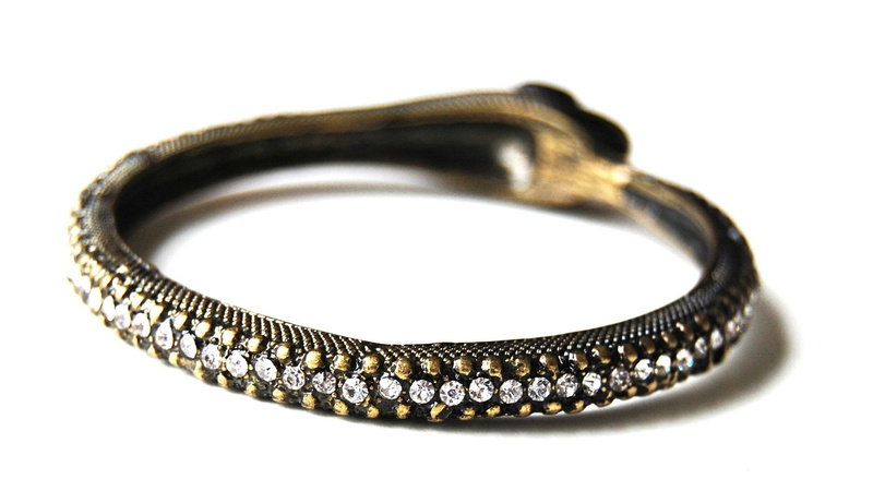 shiny, white background, wealth, ring, antique, gold, fashion, studio shot, jewelry, cut out, circle, Ouroboros, gemstone, silver colored, platinum, gold colored