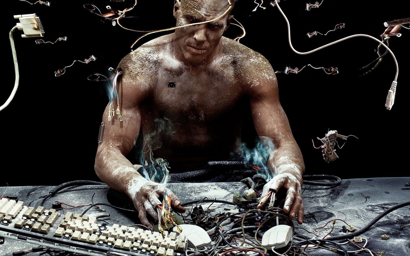 Master, lifestyles, real people, food, front view, Computer, Hacker, Man, mature adult, one person, adult, shirtless, three quarter length, men, occupation