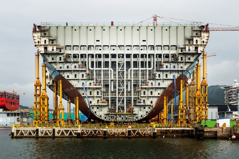 pipes, 1080P, ship, cranes (machine), metal, technology, dock, water, construction, shipyard