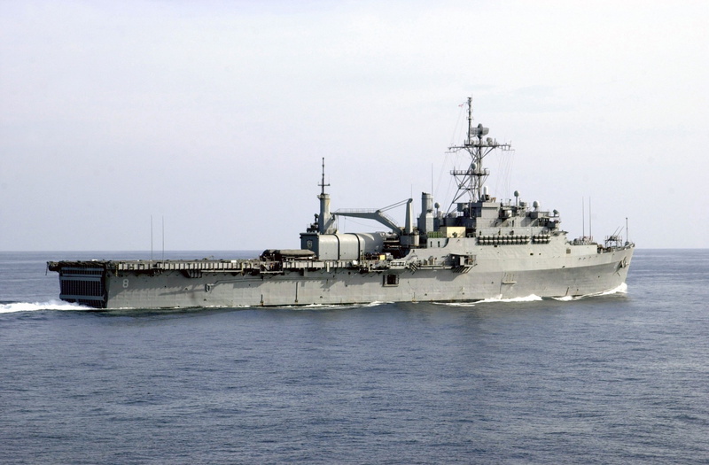 ship, transportation, freight transportation, mode of transportation, sea, waterfront, horizon over water, water, outdoors, day, anchored, vehicle, warship