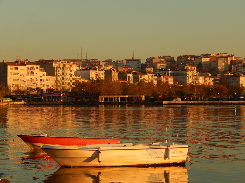 outdoors, residential district, rowboat, Turkey, sailboat, boat, city, nautical vessel, built structure, transportation, waterfront, water, building, sky