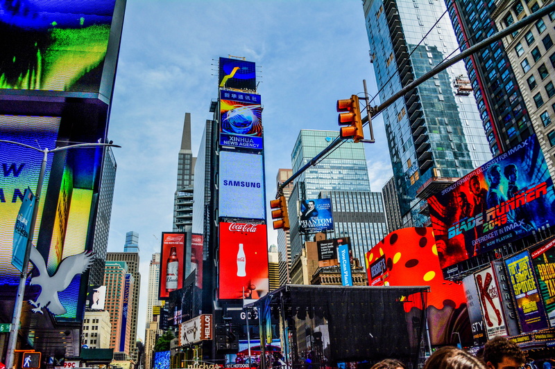 buildings, architecture, outdoors, nyc, time square, sky, city life, timesquare, built structure, street, communication, office building exterior, office