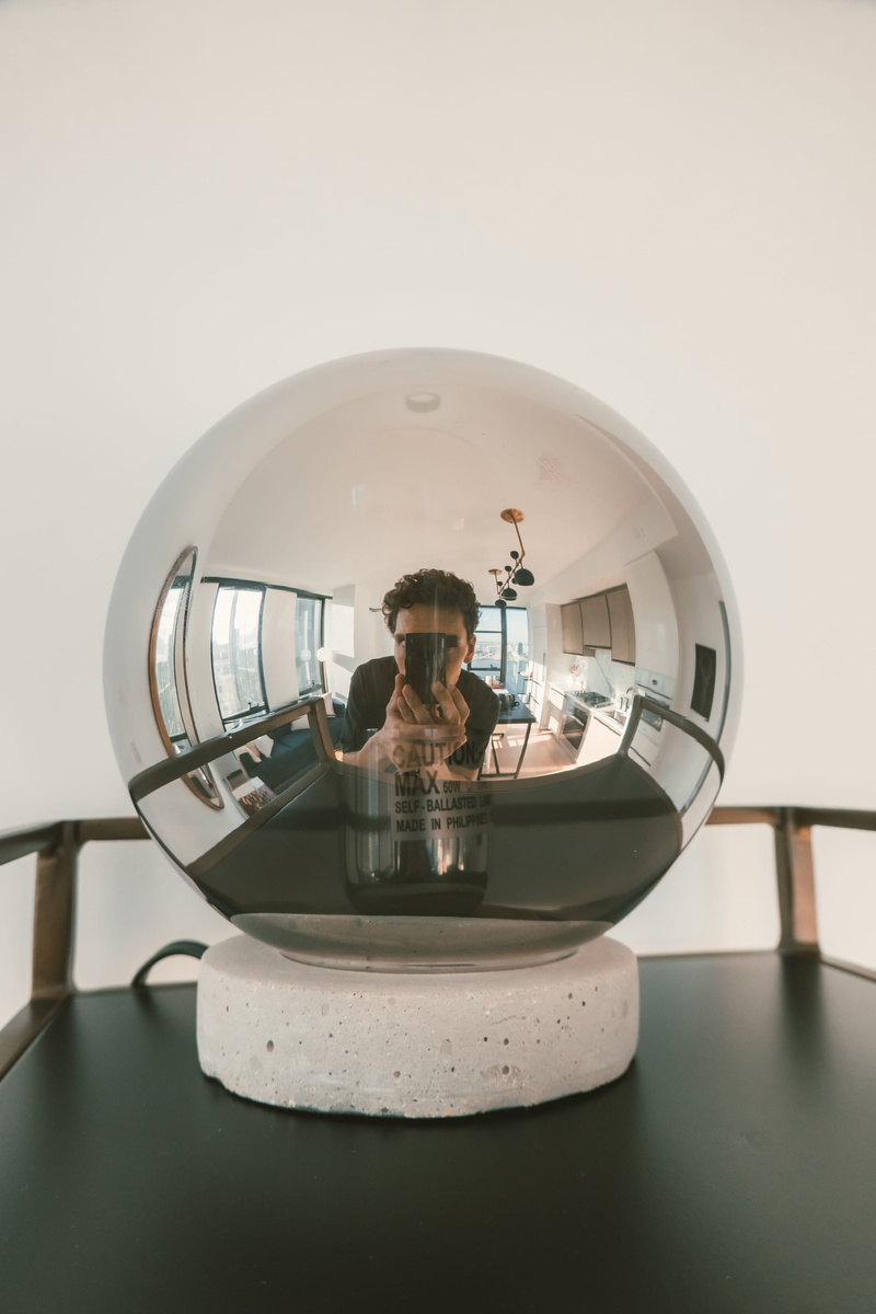 holding, front view, #newyorkcity, 5K, lifestyles, nature, still life, american copper building, mirror, indoors, architecture, communication, table, #newyork