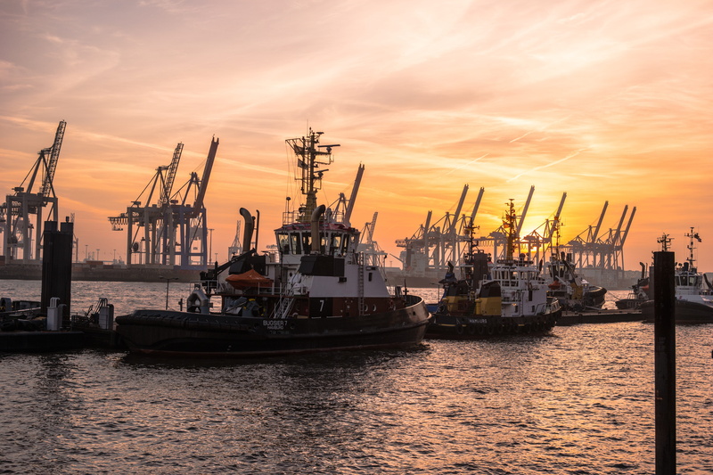 ski, transportation, crane - construction machinery, construction equipment, cranes, tug, port of hamburg, waterfront, sunset, water, nature, 5K, sky