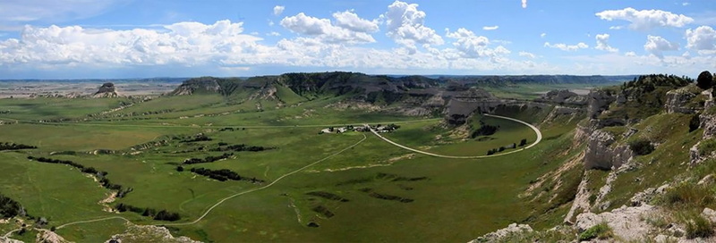 scotts bluff county, non-urban scene, travel, mountain, mormon trail, pioneer, beauty in nature, nebraska, history, travel destinations, water, trail, hills