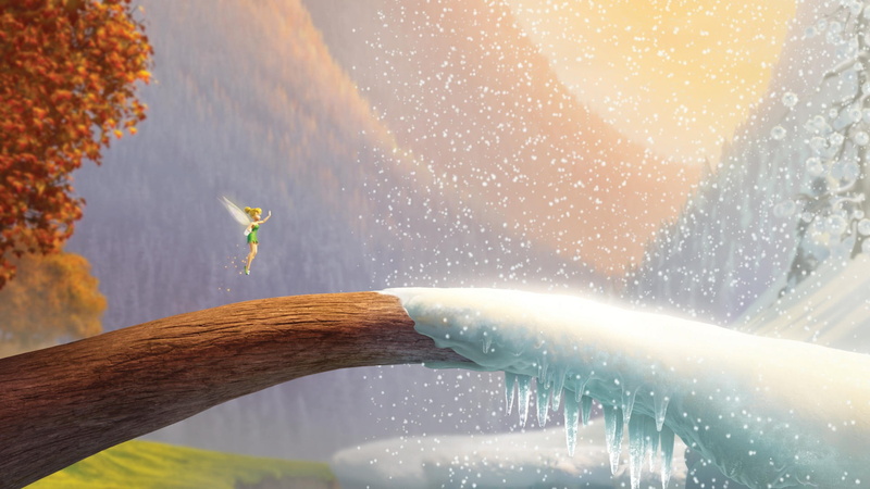hd, tinker, bell, wings, leisure activity, men, 1080P, sky, outdoors, day, real people, one person, secret, w, human hand, human arm, movie, motion, animals in the wild