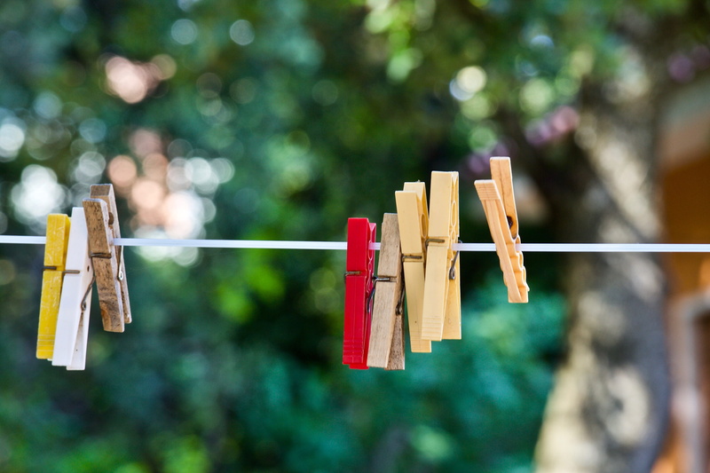 belief, 5K, laundry, clip, nature, the work in the home, daytime, group of objects, no people, clothespins, bokeh, medium group of objects, focus on foreground