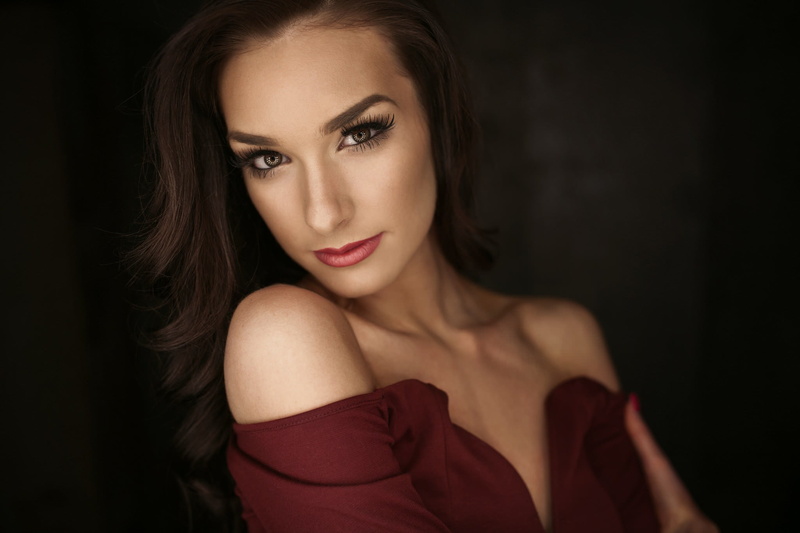 black background, headshot, dark, beauty, beautiful woman, women, body part, 1080P, elegance, simple background, Nicole Jensen, long hair, looking at camera