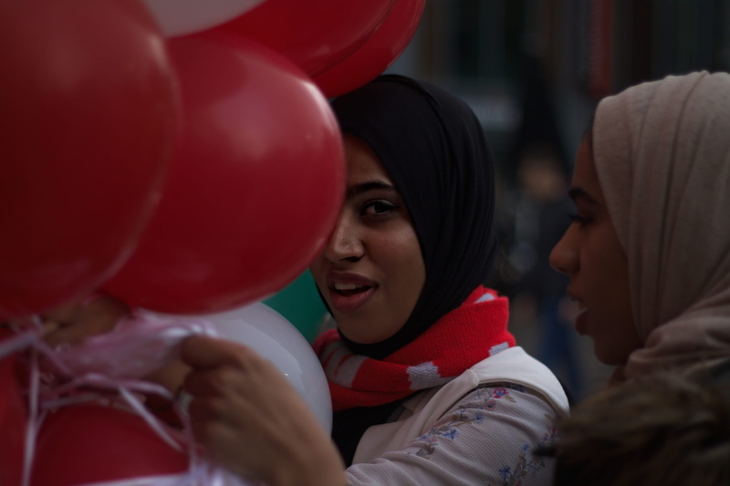 portrait, togetherness, headshot, balloon, childhood, cardiff, group of people, real people, innocence, smiling, 4K, lifestyles, clothing, wales, warm clothing