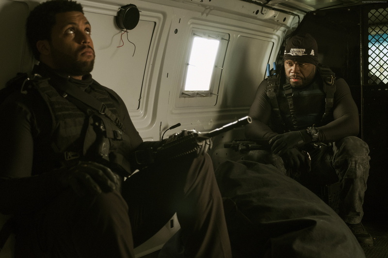armed forces, two people, uniform, mid adult, weapon, OShea Jackson Jr., gun, government, window, military, indoors, 4K, 50 Cent, Den of Thieves, 2K, people