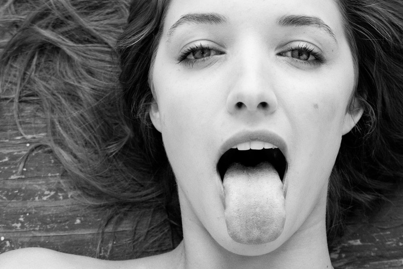 720P, monochrome, tongues, Alyssa Arce, face, model, on the floor, Terry Richardson, women