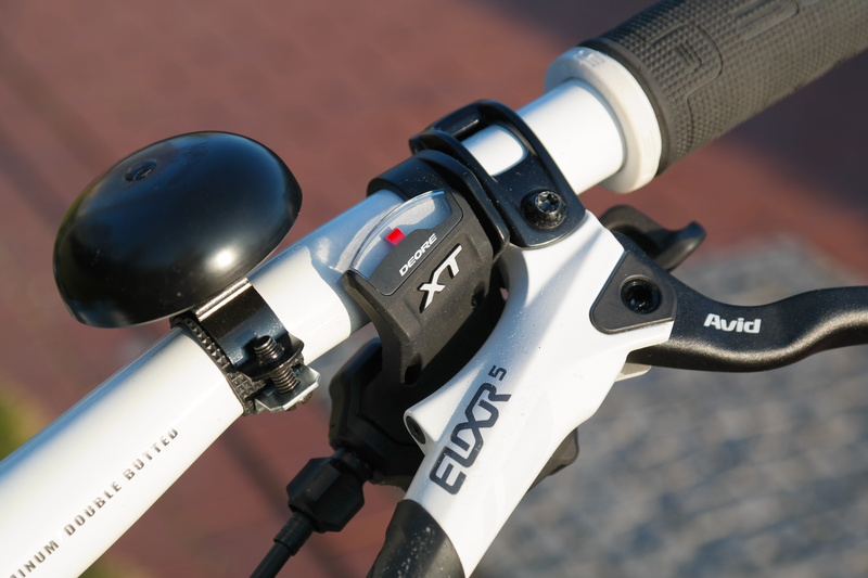 mountain bike, Handlebars, sport, silver colored, day, grab bar, avid elixir 5 brake levers, Bell, communication, fighter plane, positive emotion, Handle