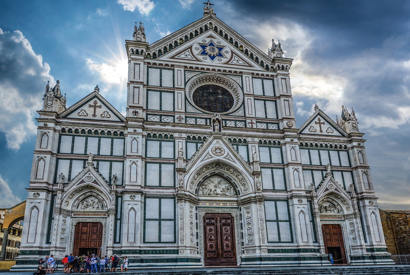 star of david, travel destinations, piazza, incidental people, belief, european, landmark, facade, building exterior, cloud - sky, florence, place of worship