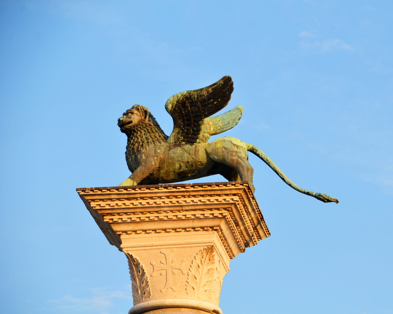 mythical creatures, animal, blue, built structure, bronze statue, the past, bronze, craft, sculpture, winged lion, architectural column, venice, sky, lion
