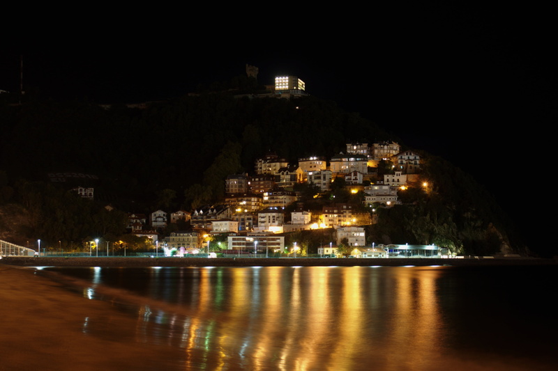 night landscape, illuminated, waterfront, outdoors, 4K, water, light, reflection, place of worship, no people, san sebastian, religion, belief, night