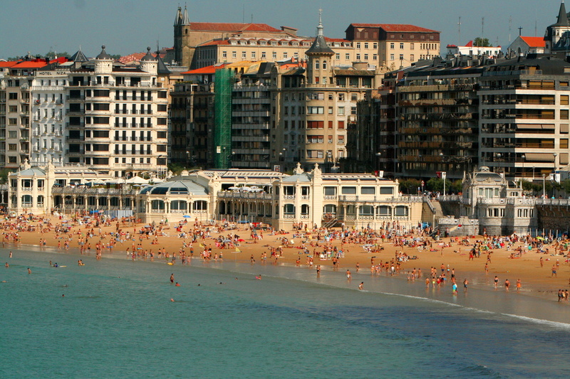coast, built structure, water, city, la concha, ocean, crowd, photography, panoramic, building, residential district, summer, spain, building exterior