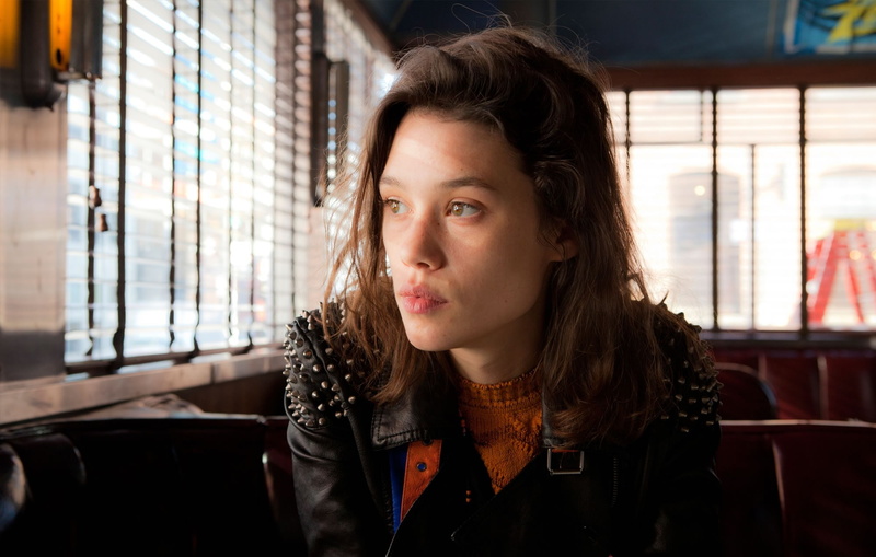 1080P, astrid bergs frisbey