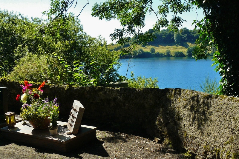 outdoors, flowers, peaceful, beautiful, tomb, silent, trees, flowering plant, flower, day, graves, last calm, lake, idyllic, sunlight, waters, water, non-urban scene