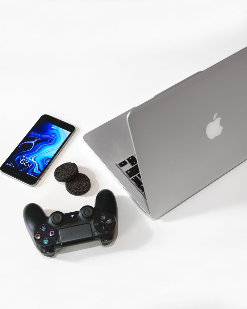 apple Computers, business, beside, minimal, 4K, desktop, tech, application Software, isolated, technology, touch Screen, flatlay surface, telephone