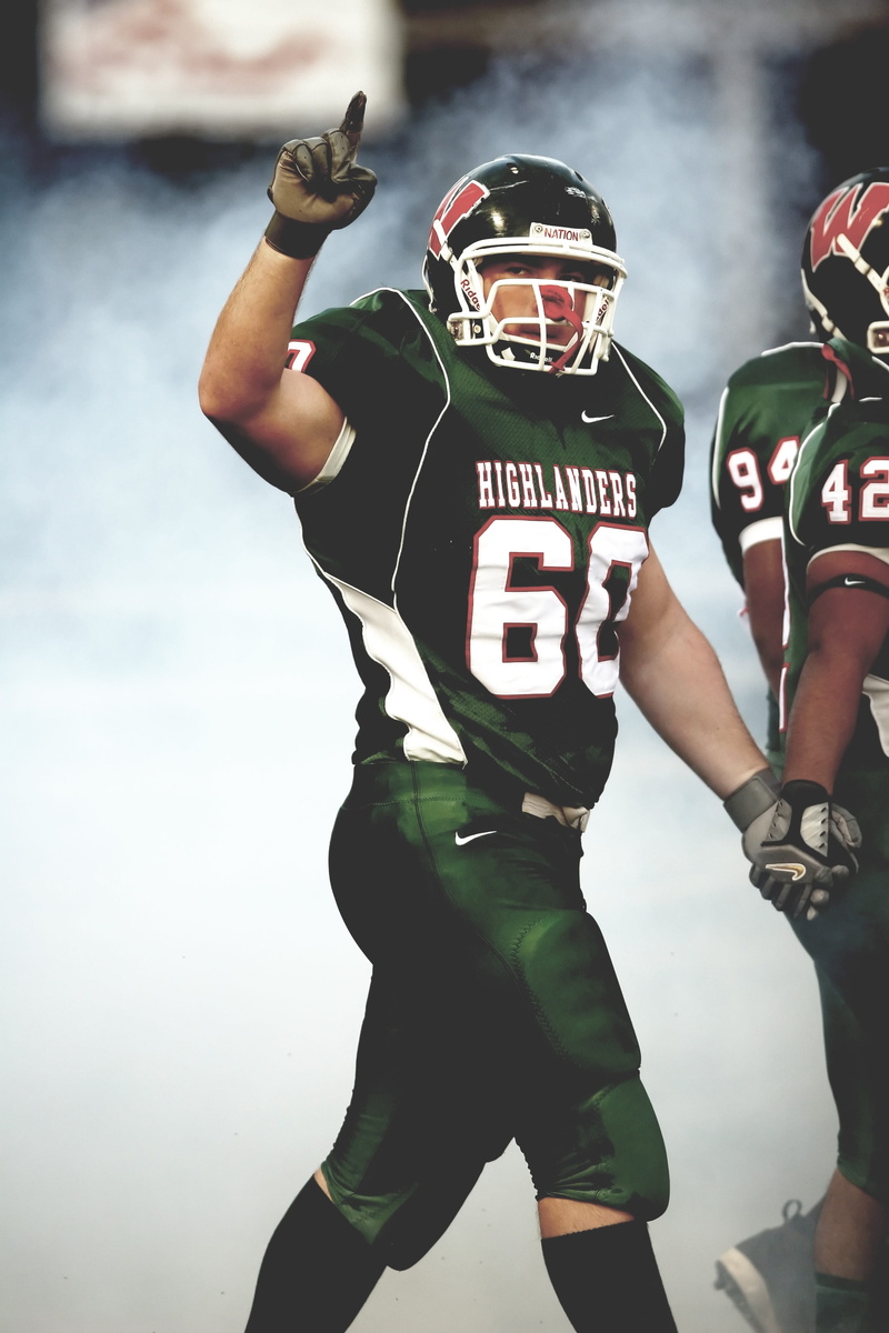 texas, focus on foreground, helmet, uniform, day, sports uniform, american football, competition, real people, 2K, human arm, sports equipment, number