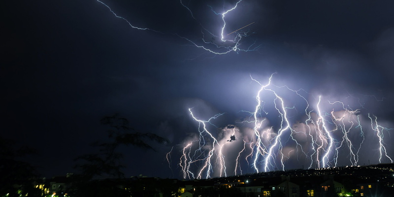 storm, storm cloud, strike, architecture, 2K, city, light, sky, warning sign, outdoors, thunderstorm, forked lightning, lightning, power, nature, phenomenon