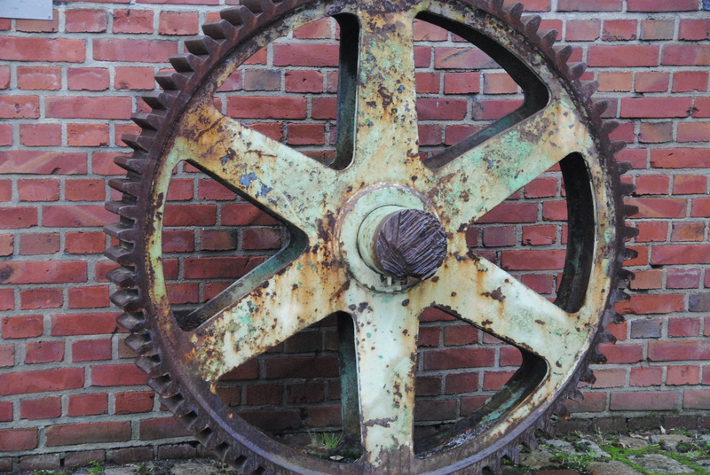 no people, brick, vintage, gears, pattern, 4K, weathered, drive, gear, run-down, abandoned, close-up, Mechanics, Gear, metal, built structure, rusty, old