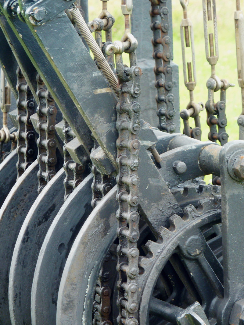 historically, gears, teeth, 2K, work, movement, train, transportation, land vehicle, mode of transportation, machinery, settings, old-fashioned, metal