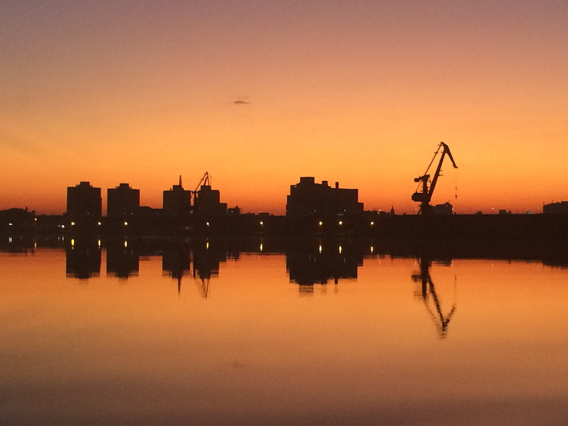 brazil, city, building, beauty in nature, mirror, rio, romantic sky, orla, built structure, waterfront, 2K, outdoors, lake, reflection, building exterior