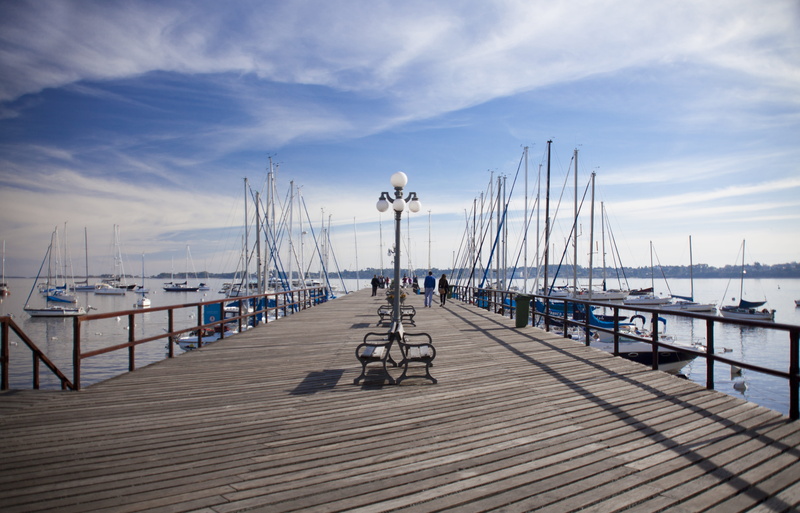 nautical vessel, mode of transportation, south america, cloud - sky, harbor, calm, bench, colonial, nature, boats, no people, moored, tourism, travel, sailboat