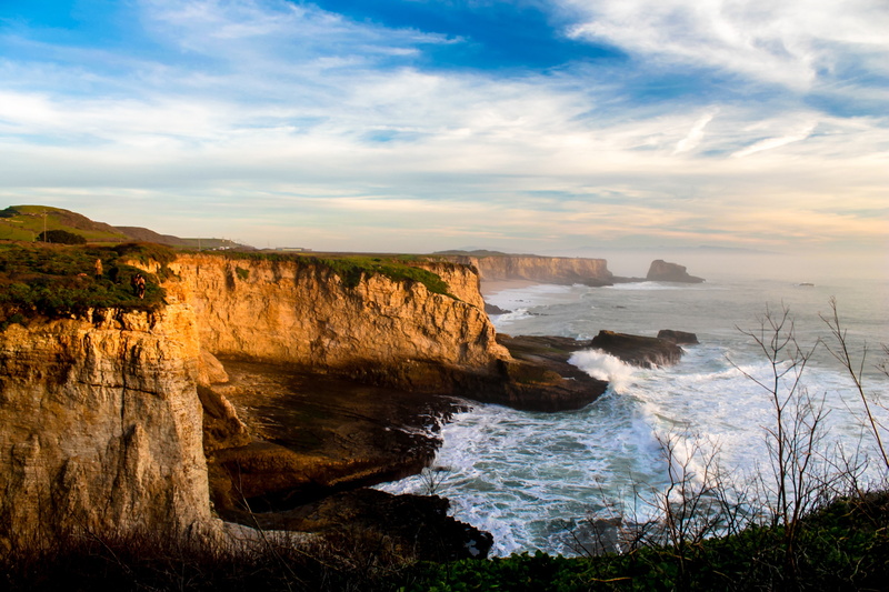 lighthouse, no people, beauty in nature, usa, house, travel, sunset, rock formation, cliff, scenic, solid, shore, coast, shoreline, 4K, surfing, sport