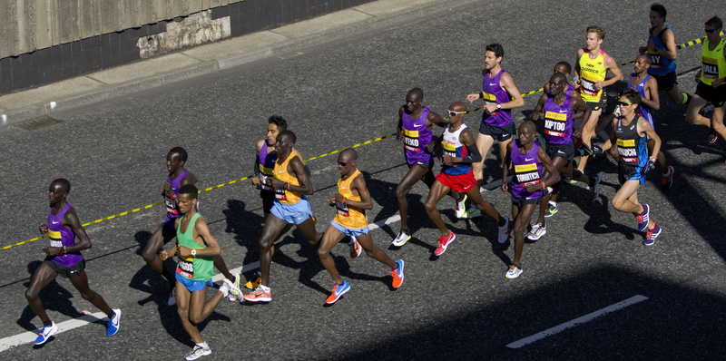 full length, crowd, great north run, lifestyles, 2015, high angle view, real people, united kingdom, street, group, marathon, city, mo farah, running, farah