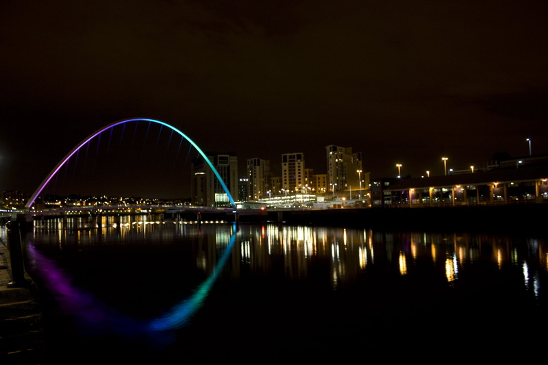 gate, architecture, millennium, at night, arch, gateshead, reflection, night, 1080P, illuminated, bridge - Man Made Structure, millennium  bridge, photo